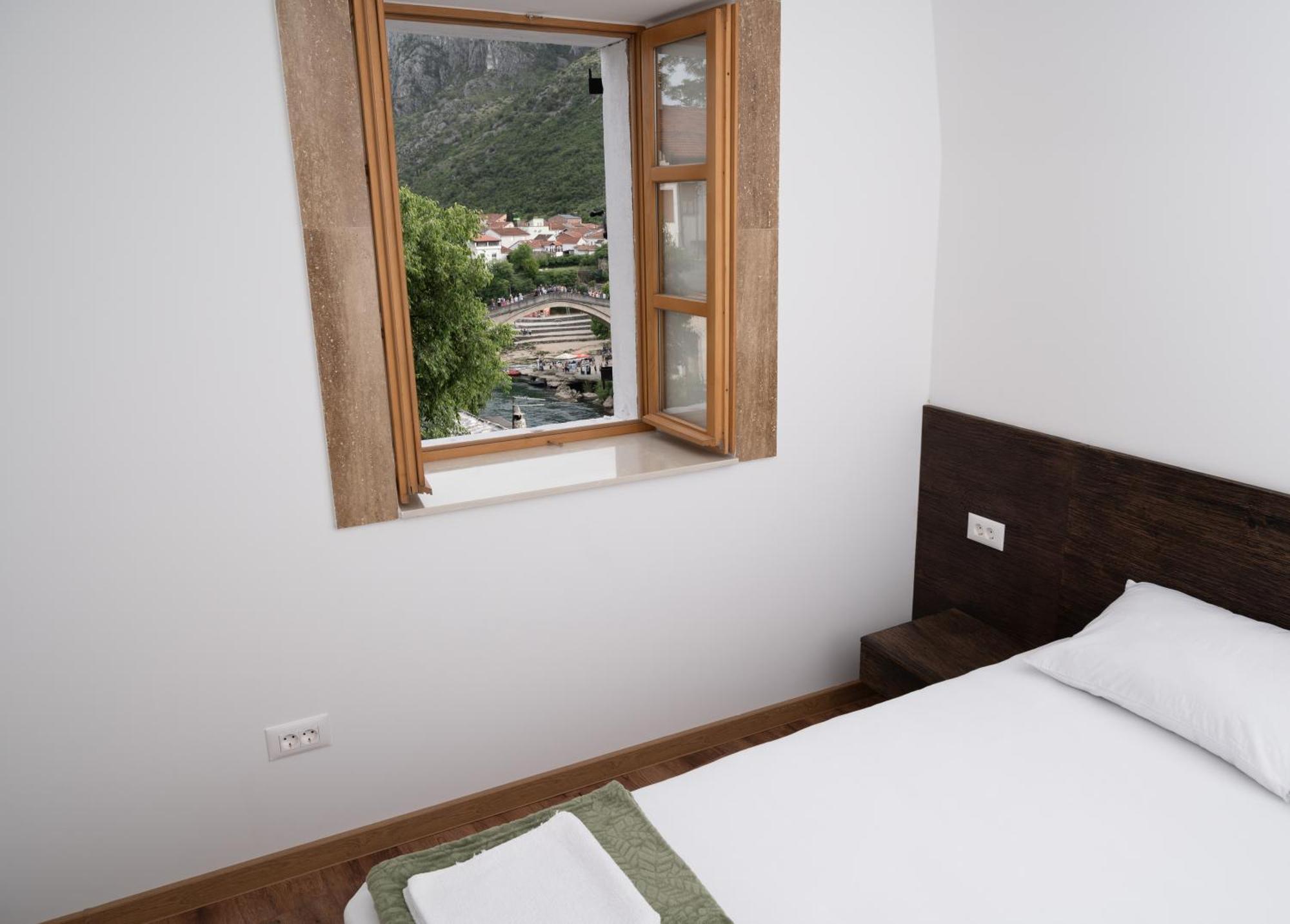 Sunrise Apartments - With Old Bridge View Mostar Esterno foto